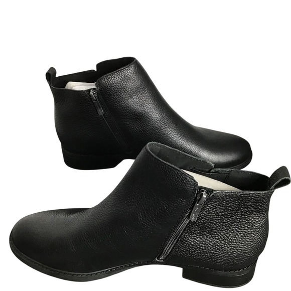 Ecco Shoes - Black Leather Side Zip Ankle‎ Boots Women's Size 12M minimalist witchy gothic